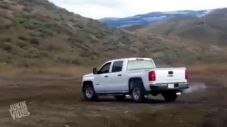 Pickup Truck Makes Impressive Climb | Uphill Battle