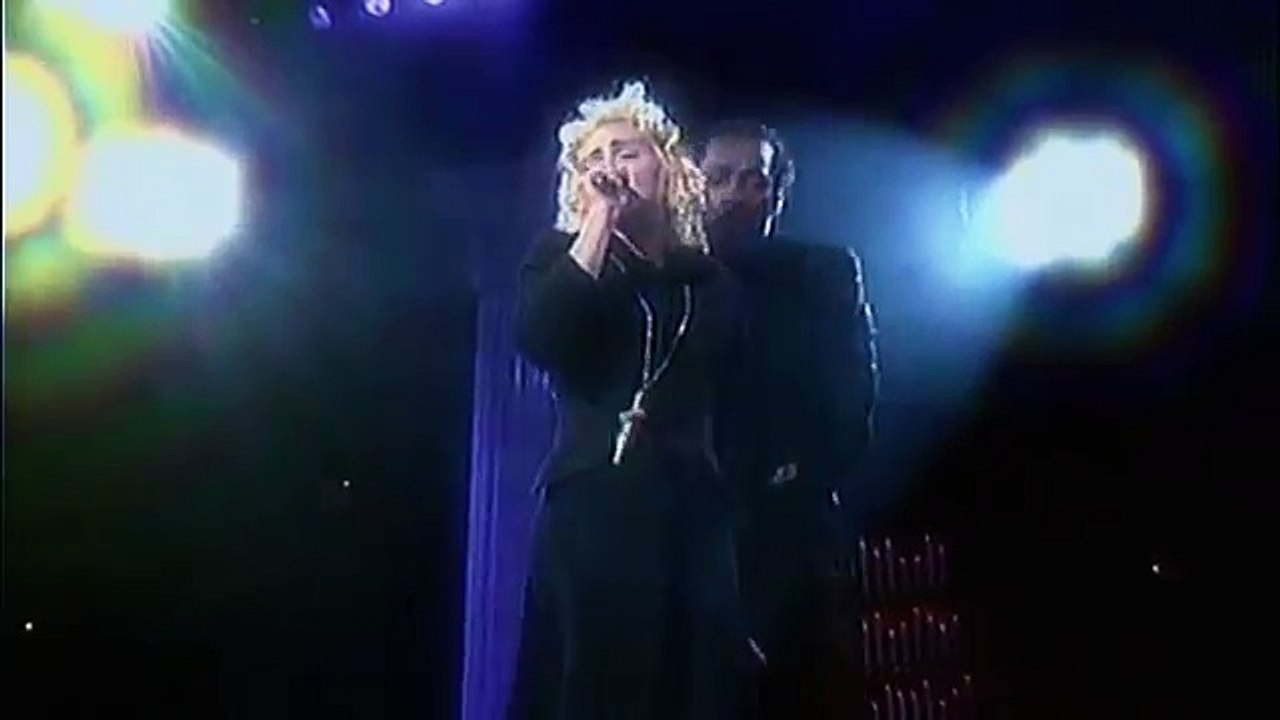 Madonna - Blond Ambition World Tour '90 FULL CONCERT 17