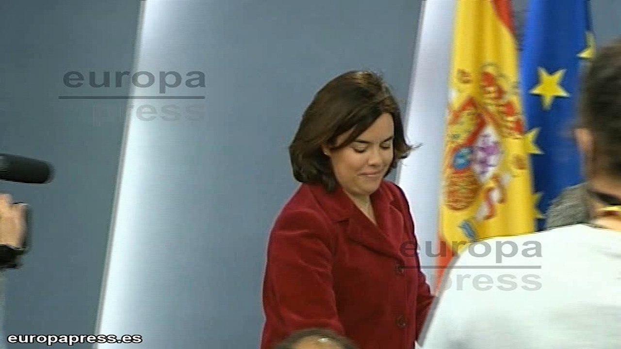 El Gobierno denuncia la "cerrazón" del PSOE a hablar con Rajoy