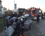 Otomobil ile Beton Mikseri Kafa Kafaya Çarpıştı: 2 Ölü, 3 Yaralı