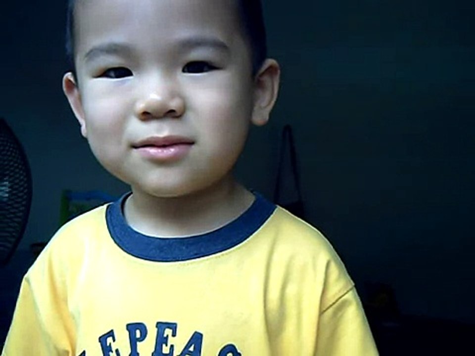cute china boy will smile :)
