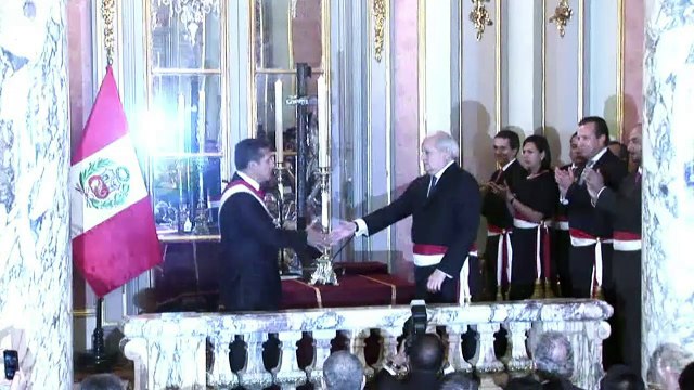 Primera dama de Perú niega sobornos de firmas brasileñas