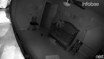 Bebé emitió sonidos escalofriantes mientras los padres dormían