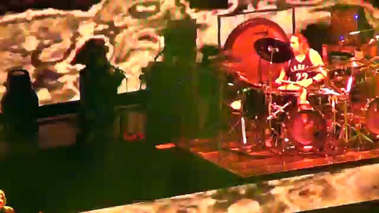 [HD VIDEO] Tool Live Nashville 2016 (Full Concert) 35