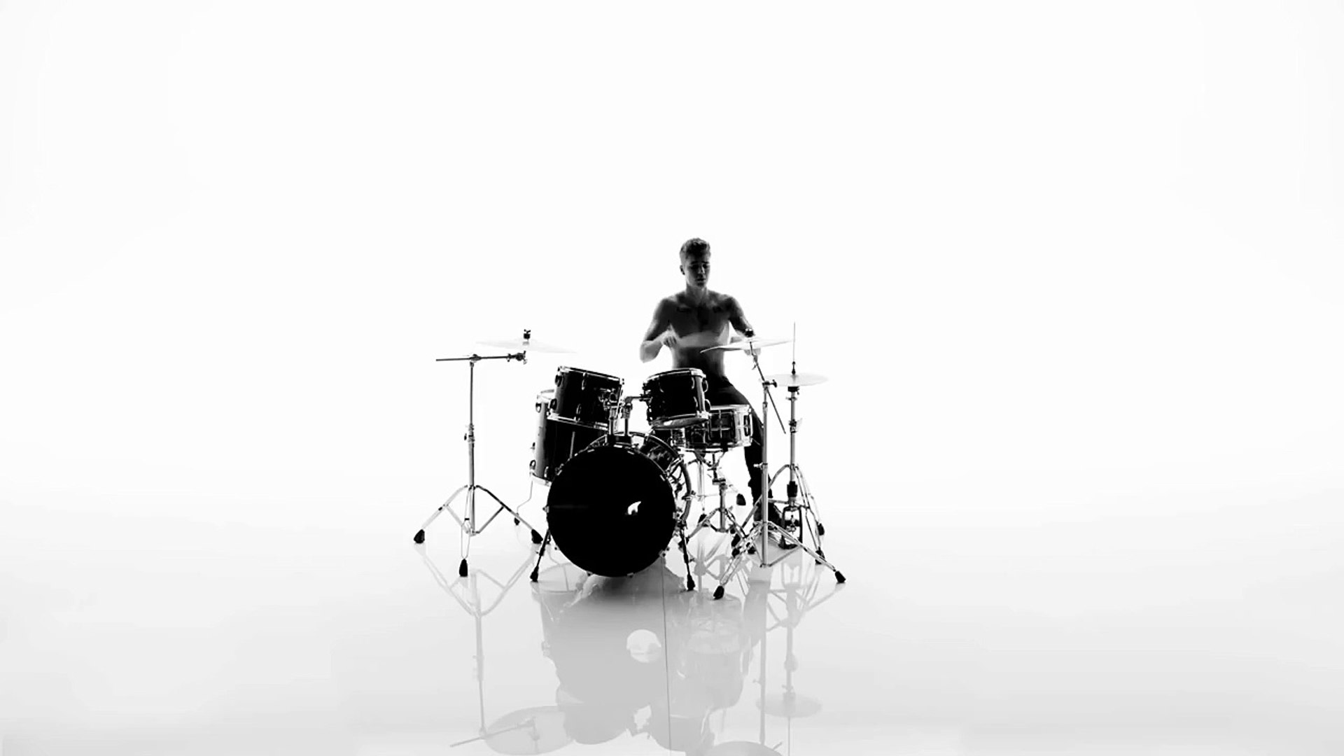 Justin Bieber Drumming Fail Calvin Klein My Hands Hurt