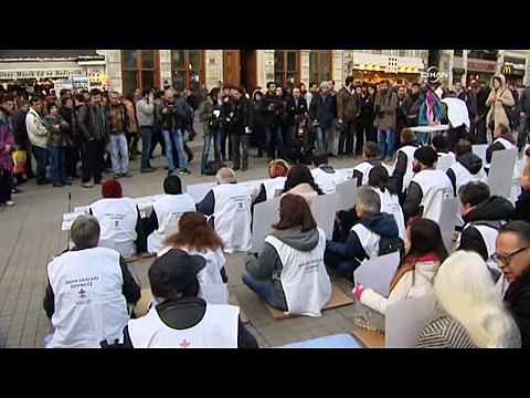 Mahkumlar için oturma eylemi