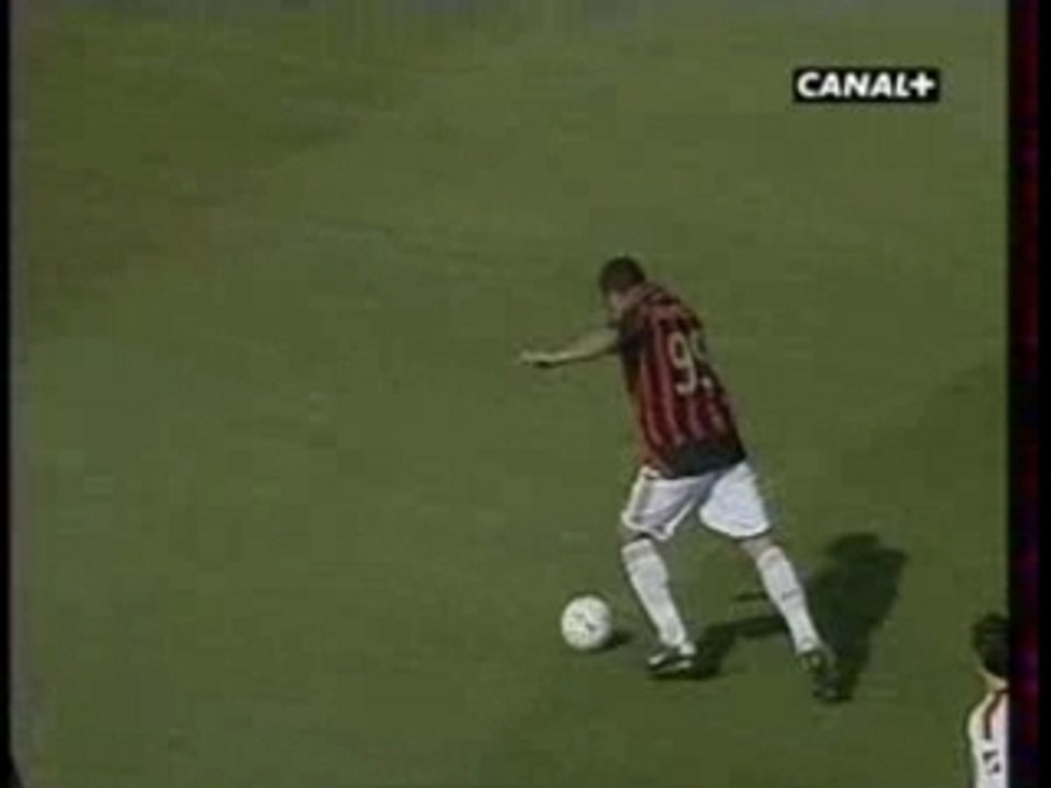 but de Ronaldo avec le milan AC