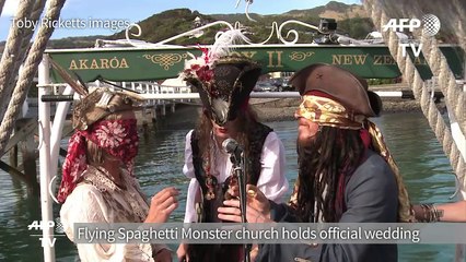 Kiwi pastafarians the first to legally tie noodly knot
