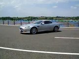 debut du tours en Aston Martin DB9