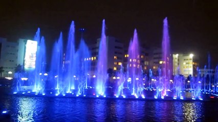 Nhạc nước ở Time City Hà Nội ( My love , The cup of life )