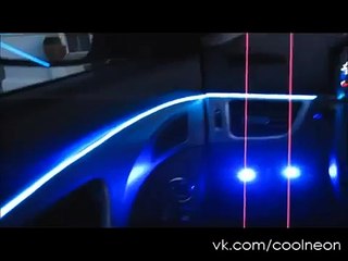 Неоновая подсветка в салоне авто
