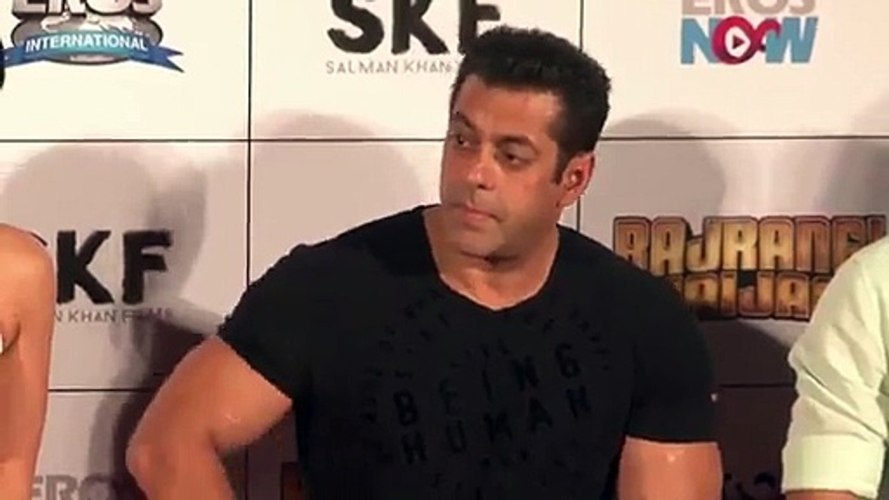 Kareena Kapoor Left 'Shuddhi' Movie Because of Hrithik Roshan! _ New Bollywood Movies News 2015