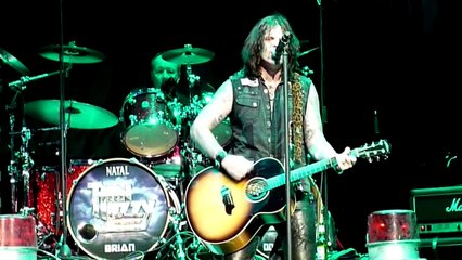 Thin Lizzy Whiskey In The Jar