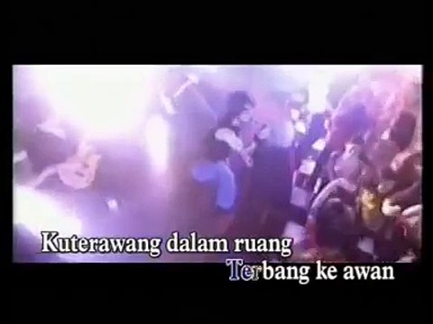 Ungu-Bayang Semu
