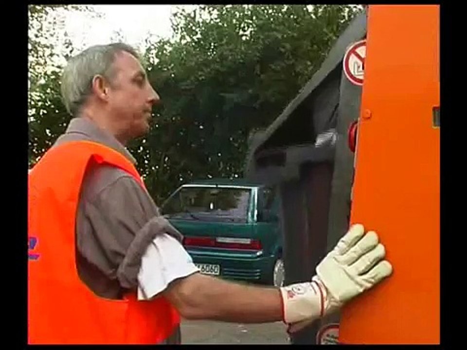 Hand und Haut Ausschnitt 3 - Kennzeichnungspflicht