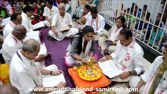 Aniruddha Bapu - Shree Rudrabhishek seva at Shree Aniruddha Gurukeshetram - 11 April 2016