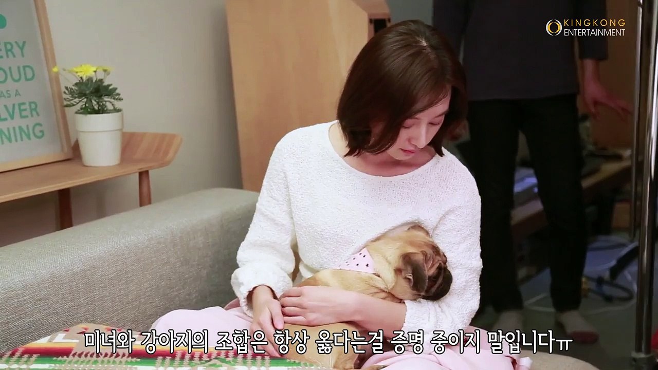 Kim Ji Won - KT Olleh CF Behind The Scenes Footage