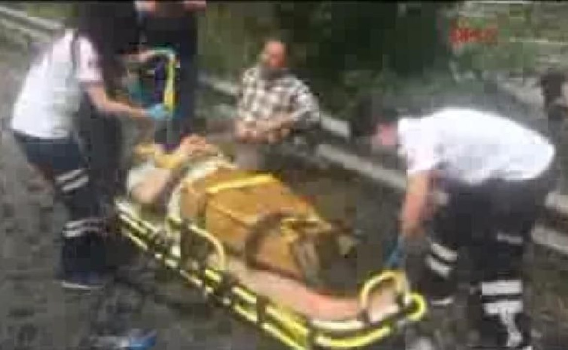 TEM'de feci kaza: TIR şoförü yanarak can verdi... Kaza yerinden ilk görüntüler