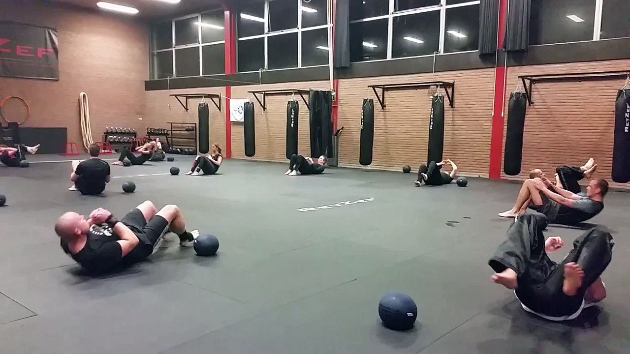 RetZef Combat Fitness  The new Program for being  proud of your self