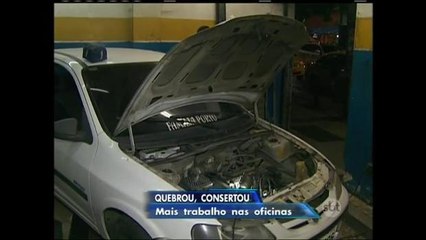 Crise faz brasileiros trocarem concessionárias por oficinas mecânicas