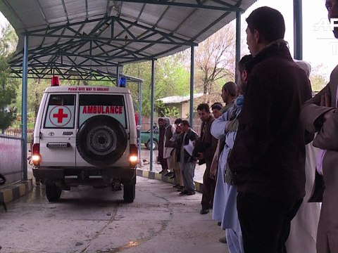 Afghanistan: l'attentat des talibans à Kaboul a tué 64 personnes