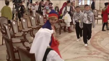 Davutoğlu, 23 Nisan Çocuk Şenliği'ne Katılacak Çocukları Kabul Etti (1)