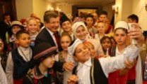 Başbakan çocuklarla buluştu