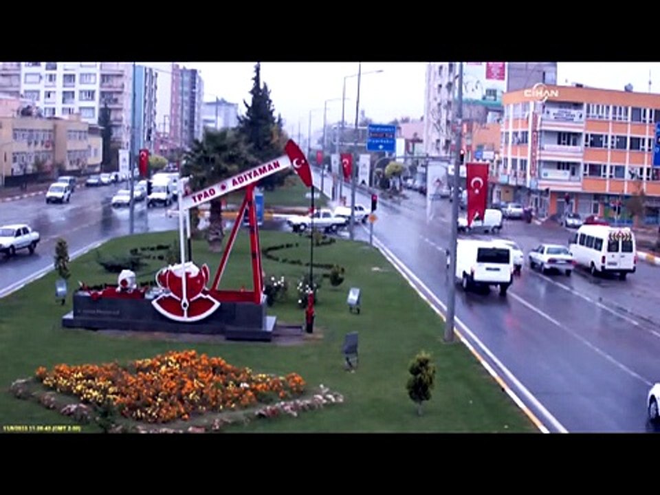 Dikkatsiz sürücüler kazalara böyle sebebiyet verdi