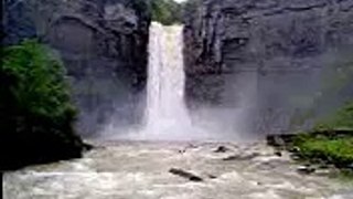 Taughannock Falls