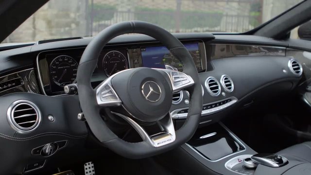 Новый Mercedes-AMG S63 4MATIC Cabriolet - Дизайн интерьера трейлер