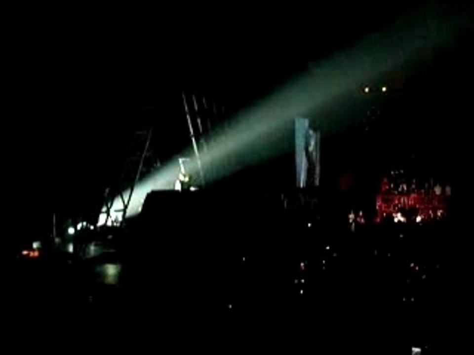 DAFT PUNK BERCY HI QUALITY 1