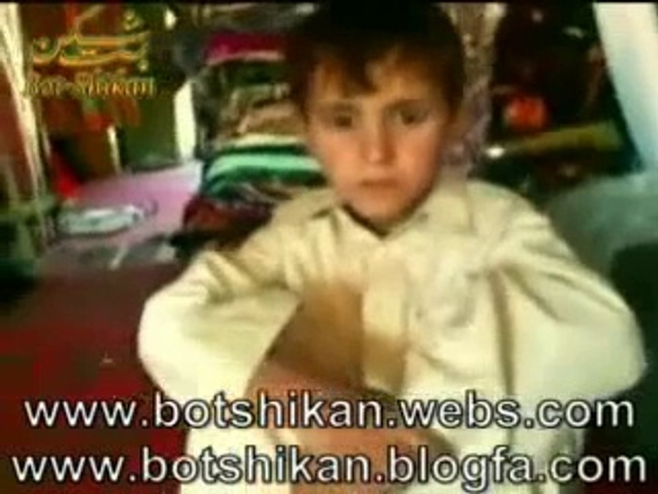 Nine years boy reciting pashto nasheed پښتو ترانه مورجاني زه سنګرته زمه