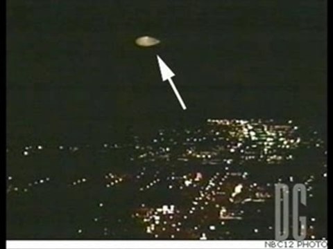 Photos et anciennes représentations d'ovnis...