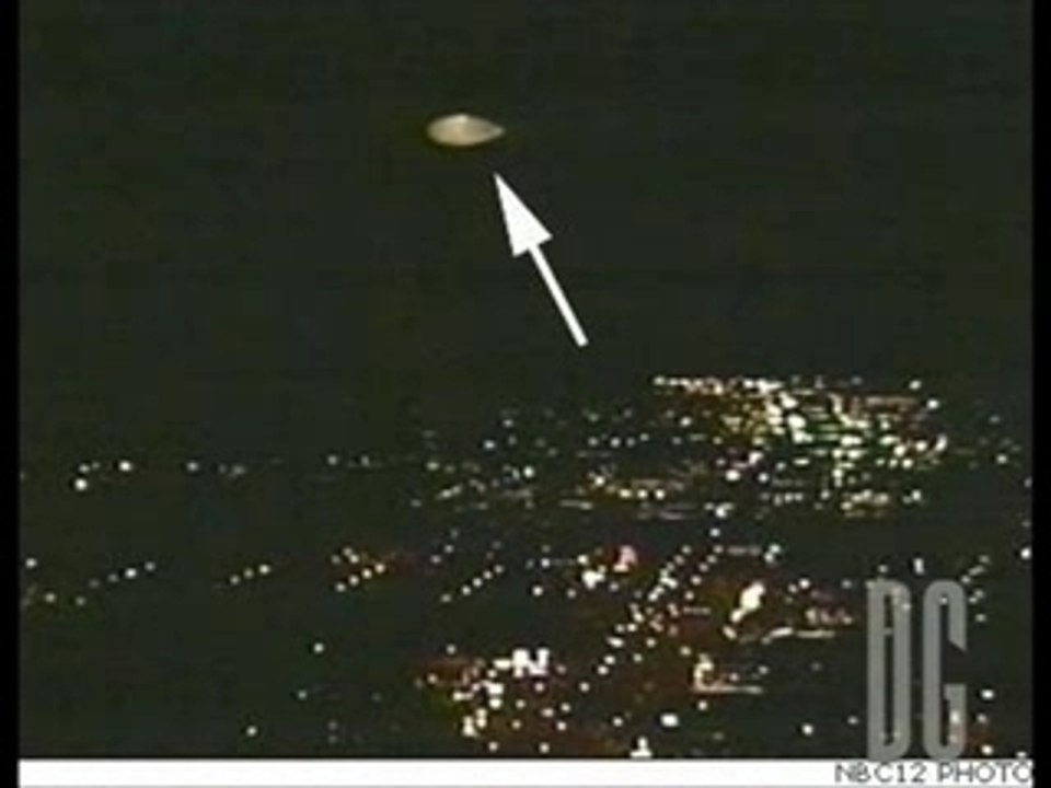 Photos et anciennes représentations d'ovnis...