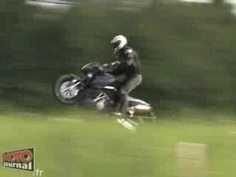 Sortie Moto journal Roadsters 1000 sport