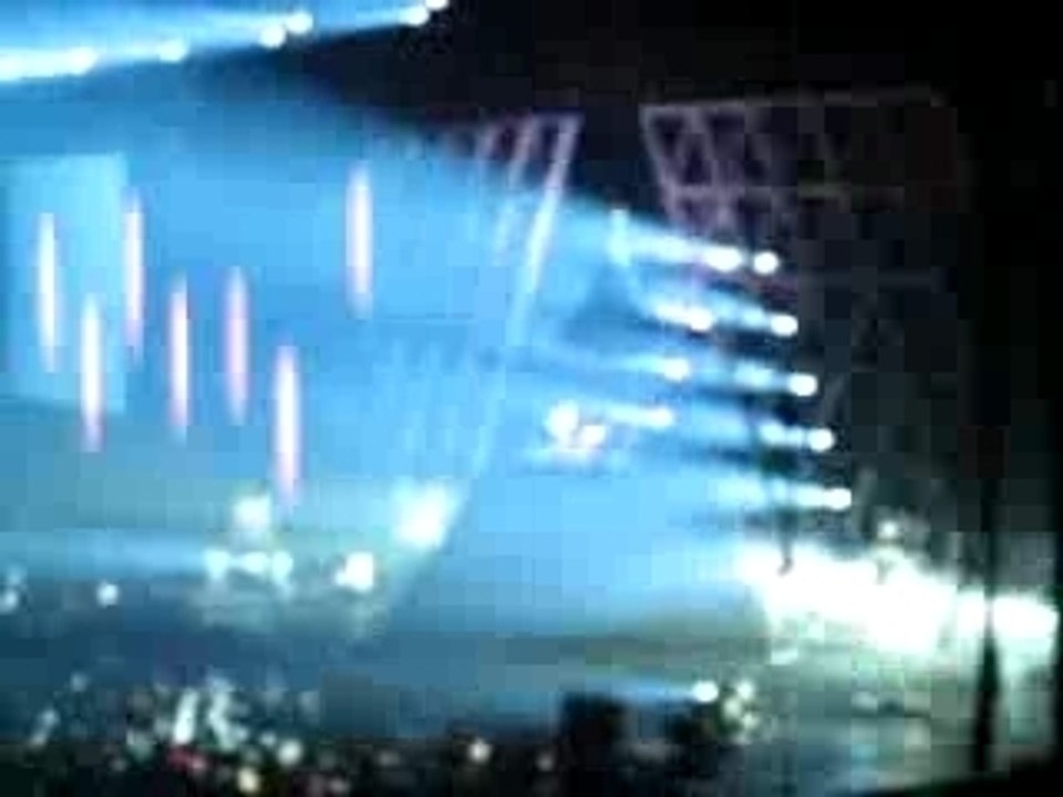 Daft Punk Alive 07 @ Bercy