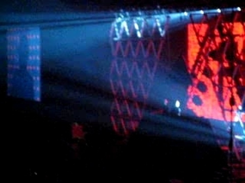 Daft Punk Alive 07 @ Bercy