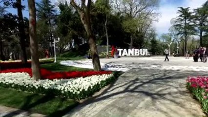İstanbul Yeniden Lalelerle Buluştu
