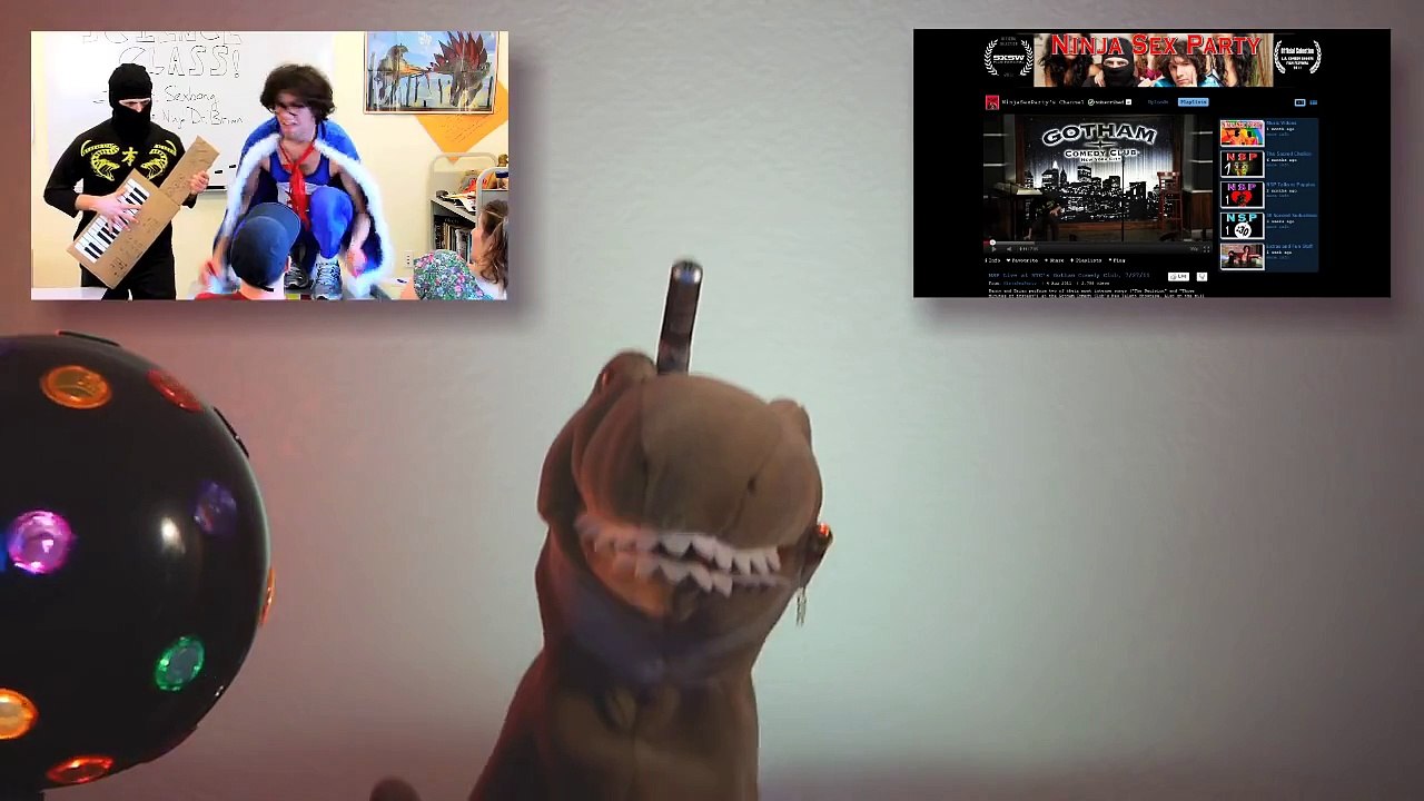 Watch Dinosaur Laser Fight!!!