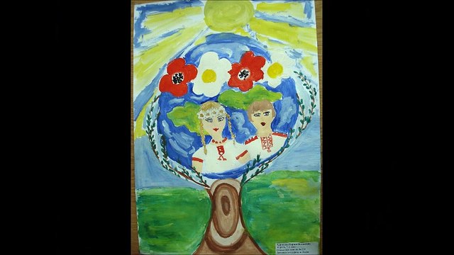 Exposition des peintures des enfants de zemlyaki et Okuma