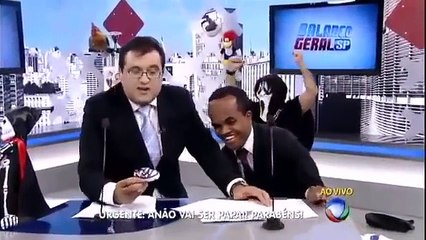 Anão Marquinhos revela que vai ser pai e emociona Geraldo Luís