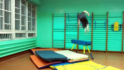 Amazing Gym Parkour and Freerunning 2015