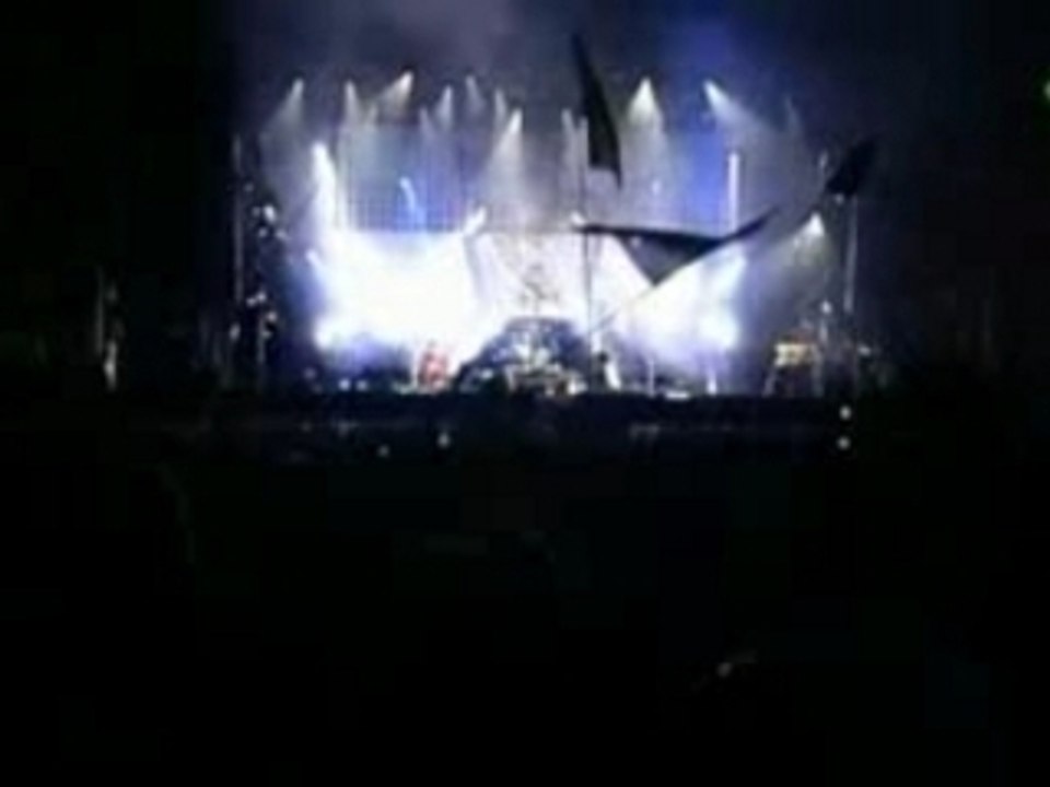 Muse - New Born [Live @ Pinkpop 27.05.07]