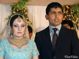 GREAT CRICKETERS WITH THEIR BEAUTIFUL WIFE'S