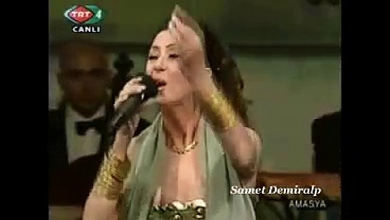 Bir İhtimal Daha Var O da Ölmek mi Dersin ~ Melihat Gülses