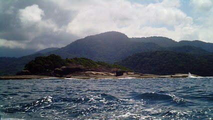 Convite ao Pedal solidário nos mares do Sul e do Norte, RJ e SP, mergulhando e  convidando a todos,  Ubatuba, SP, Brasil, 2016