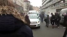La tension monte à Bruxelles: plus d'une centaine de jeunes tentent de rejoindre la Bourse (VIDEO 3)