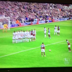 Le coup franc incroyable de Payet contre Crystal Palace