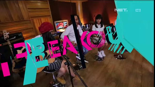 Taylor Swift - Bad Blood Cover by Sheryl Sheinafia & GAC