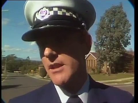 Neighbours ( 1985 ) E152